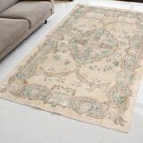 Geometric Oushak Floral Carpet