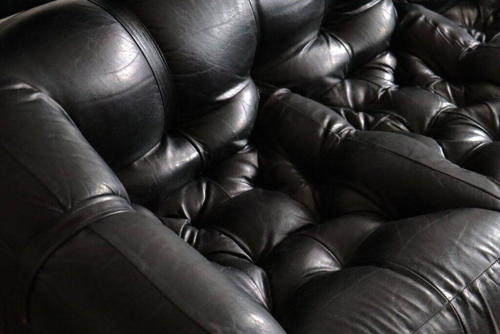 Percival Lafer MP-81 three seater sofa in black leather, Brazil 1970s