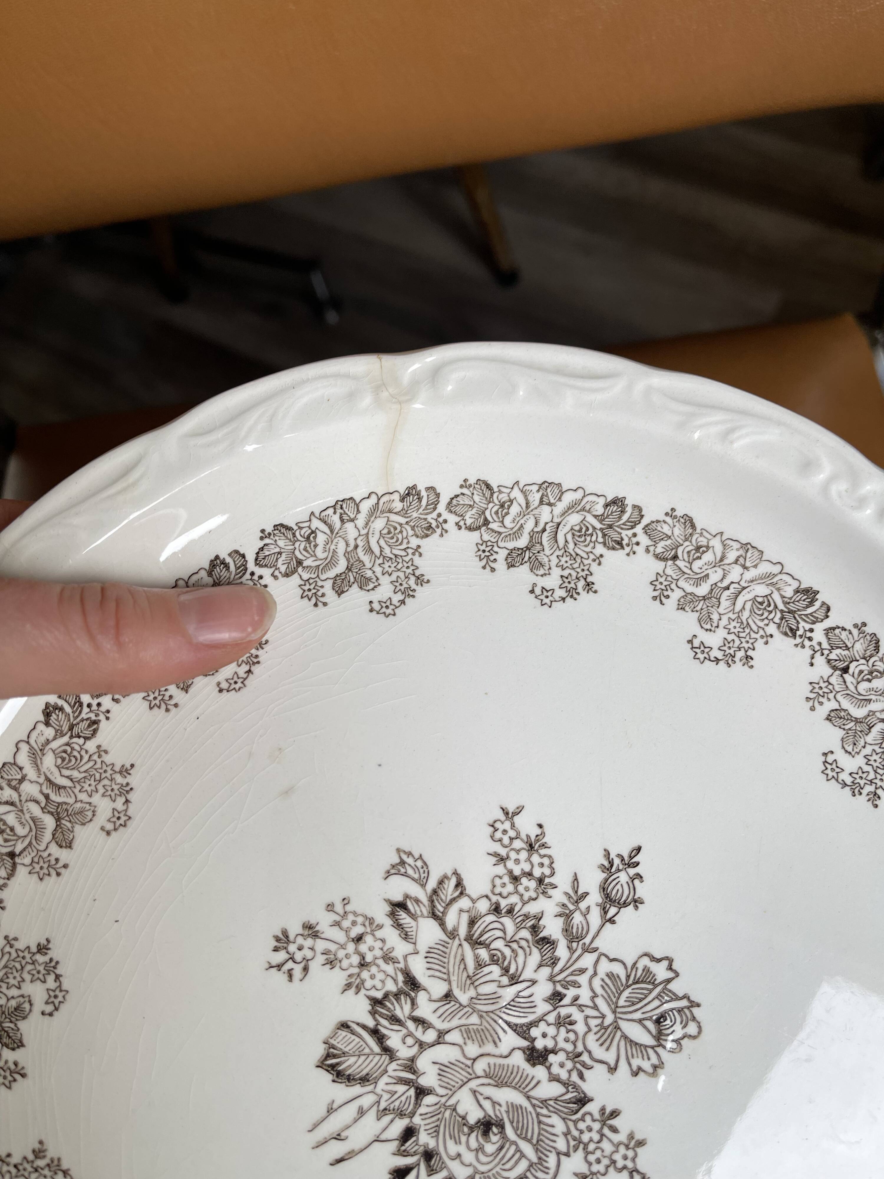 12 Digoin plates with brown flowers