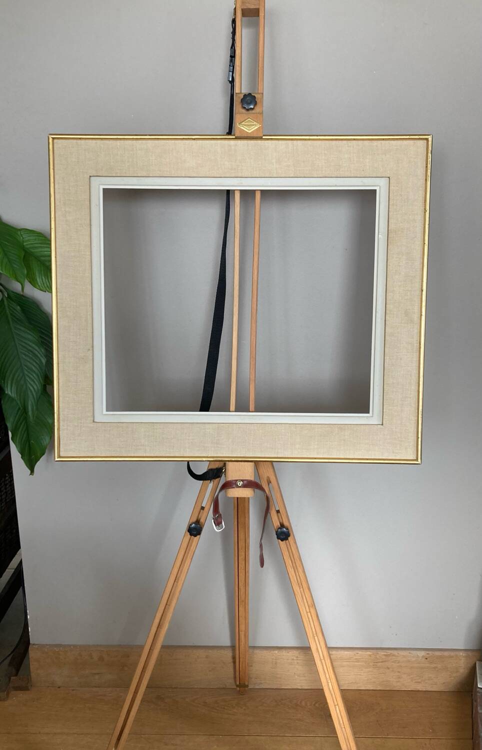 Frame in gilded wood and canvas 1950s/60s