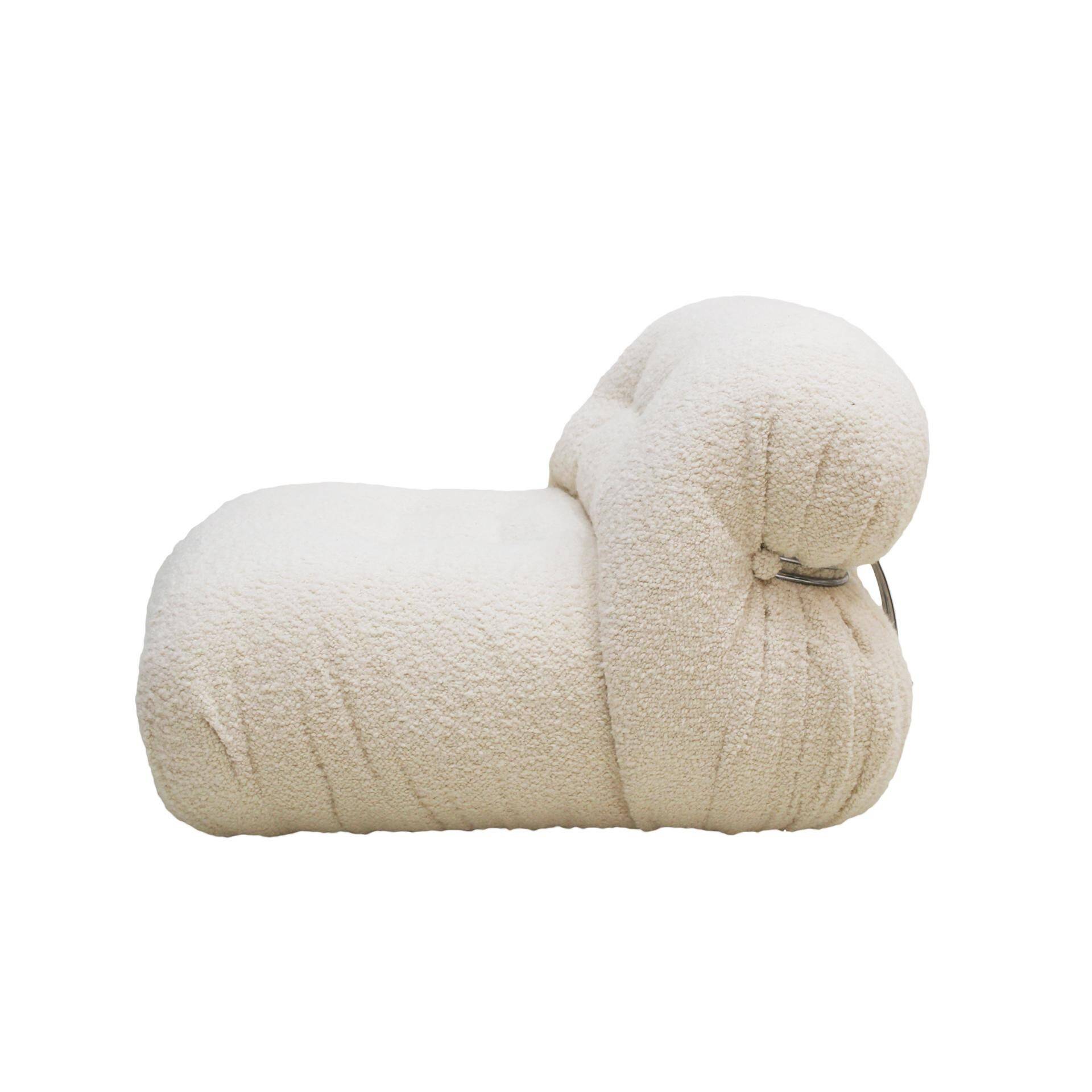 Mid Century White Wool "Soriana" Armchairs by Tobia Scarpa Edited by Cassina