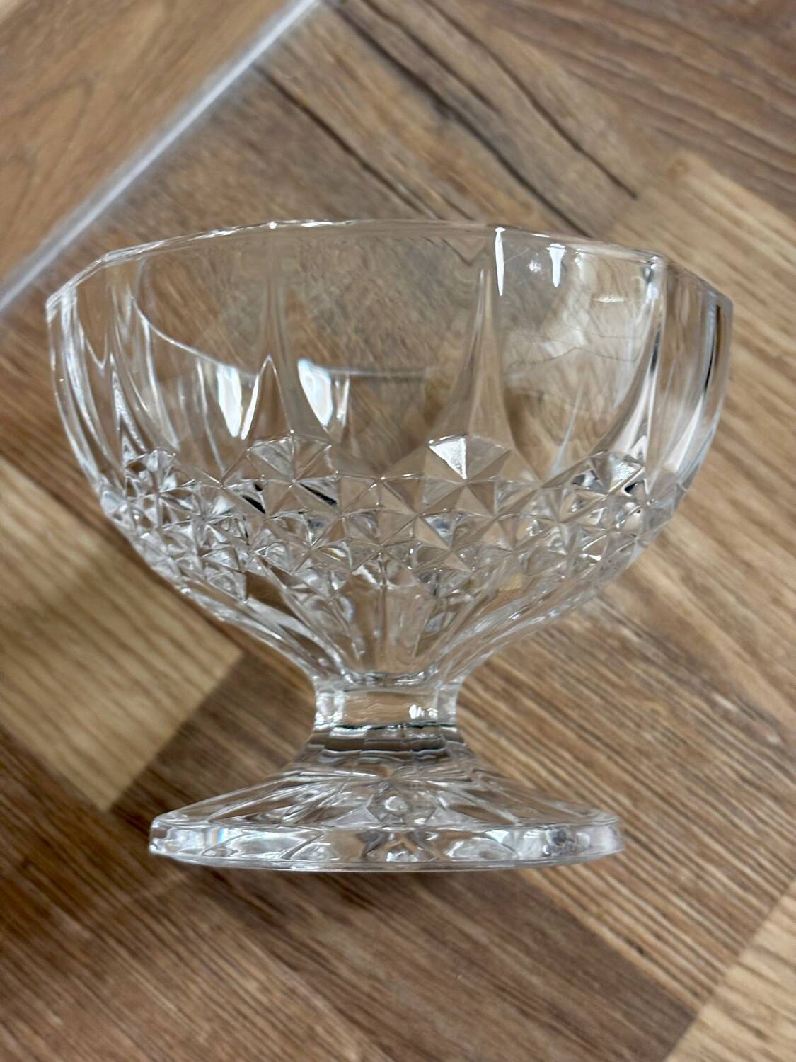Vintage ice cream coupe finely engraved crystal from Arques.