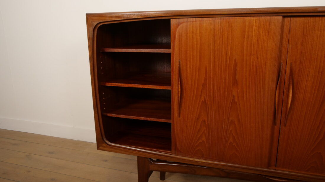 Vintage highboard | Johannes Andersen | Danish design | Teak