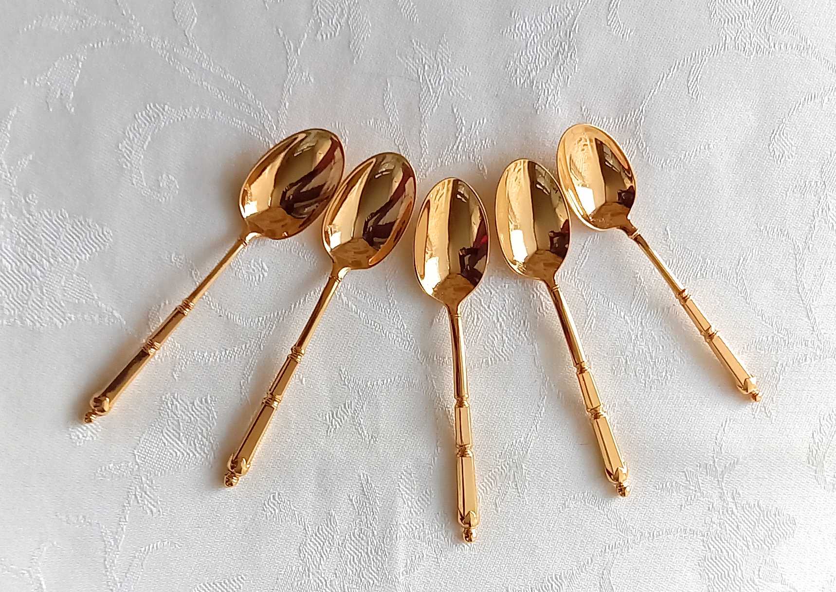 Set of 5 golden coffee spoons chambly