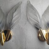 Pair of wall sconces with Italian leaf design in Barovier Murano style.