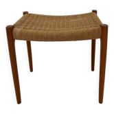 Tabouret danois modèle 80 en teck par Niels O Møller pour J.L. Møller