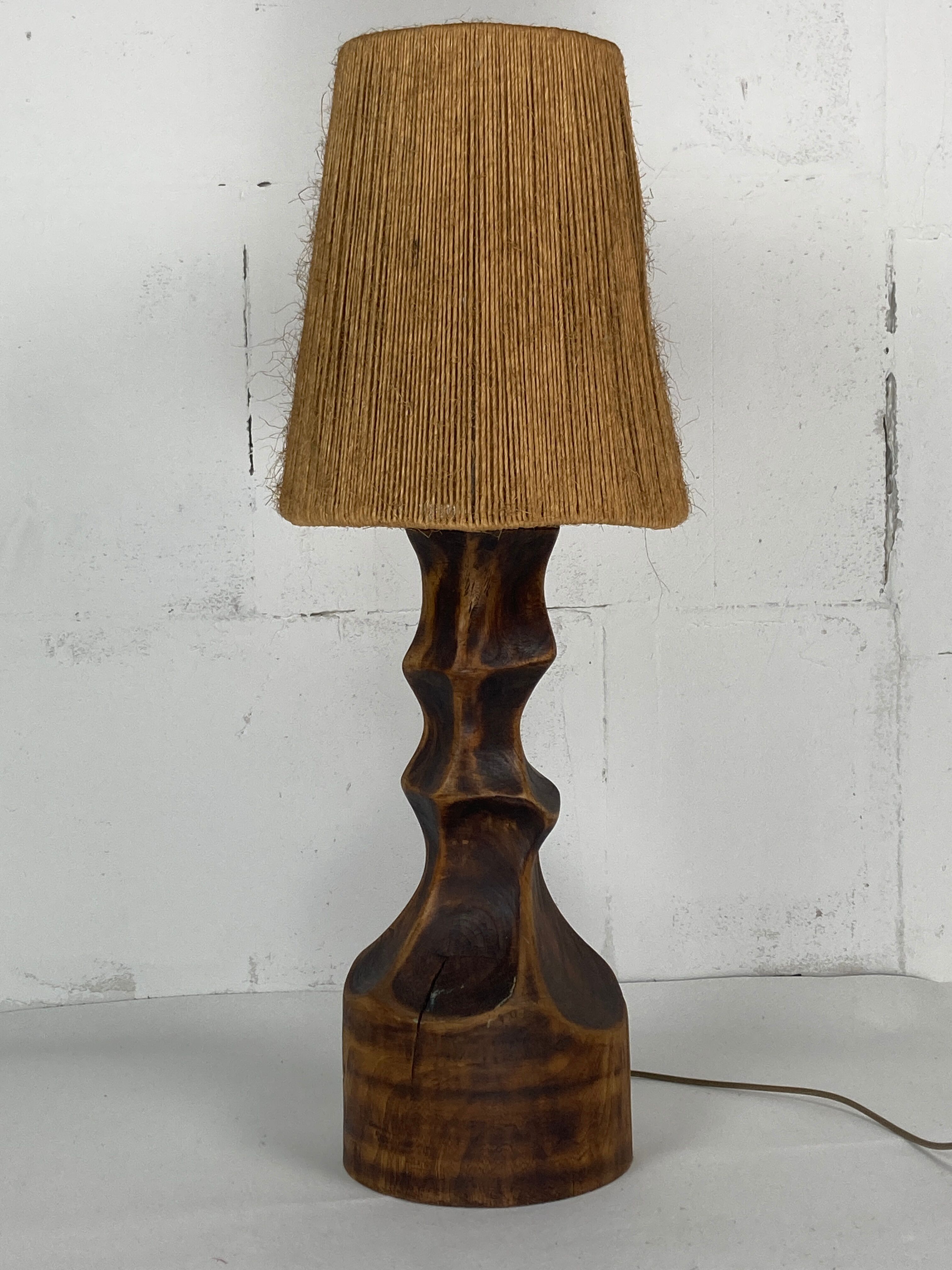 Lampe de table hollandaise brutaliste avec abat-jour en sisal, années 1960