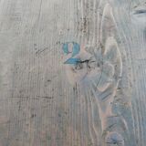 Extending table with 8 legs