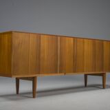 Vintage Model No. 20 Sideboard by Niels O. Møller for JL Møllers, 1960s