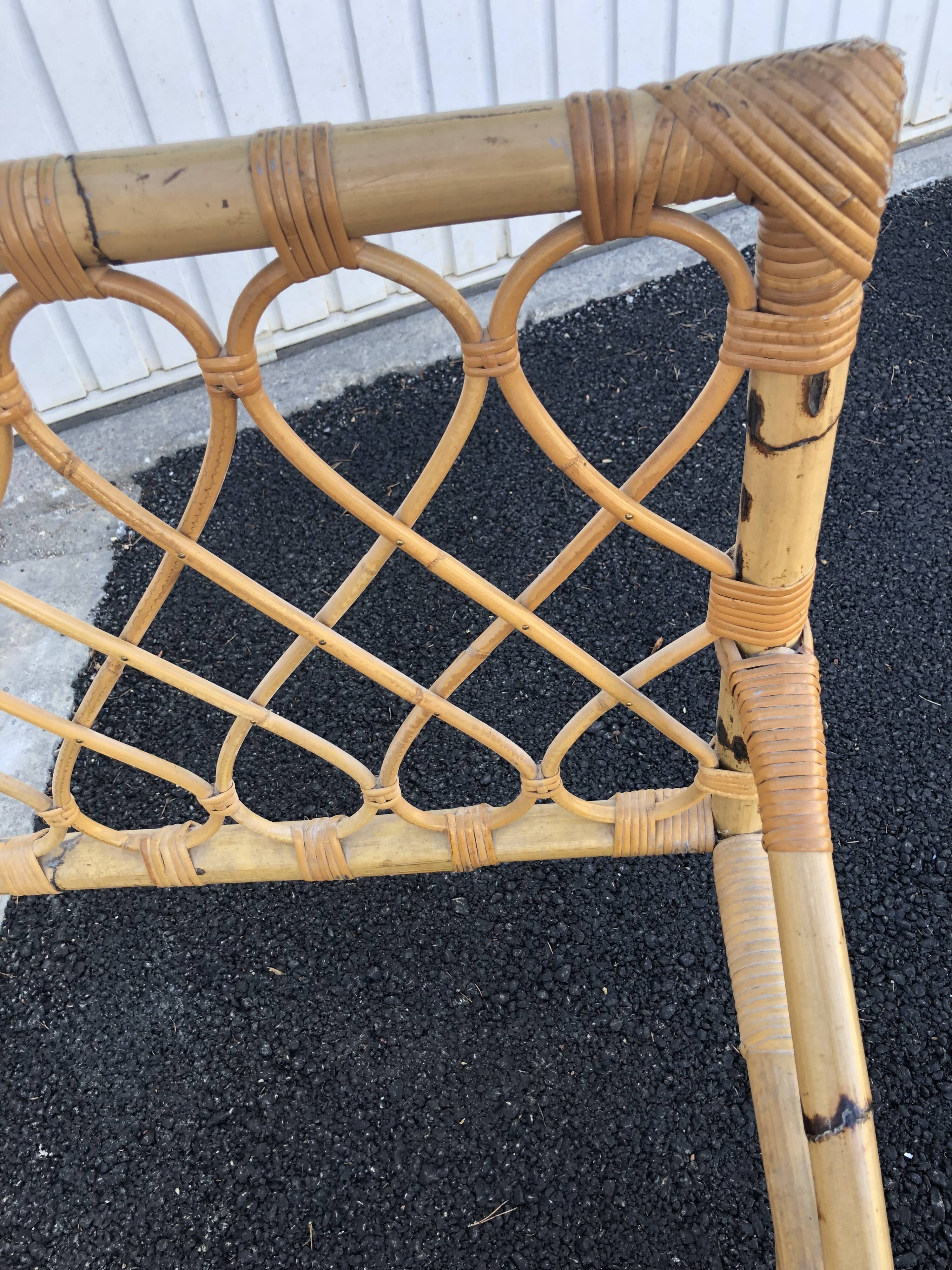 Vintage rattan bed one place