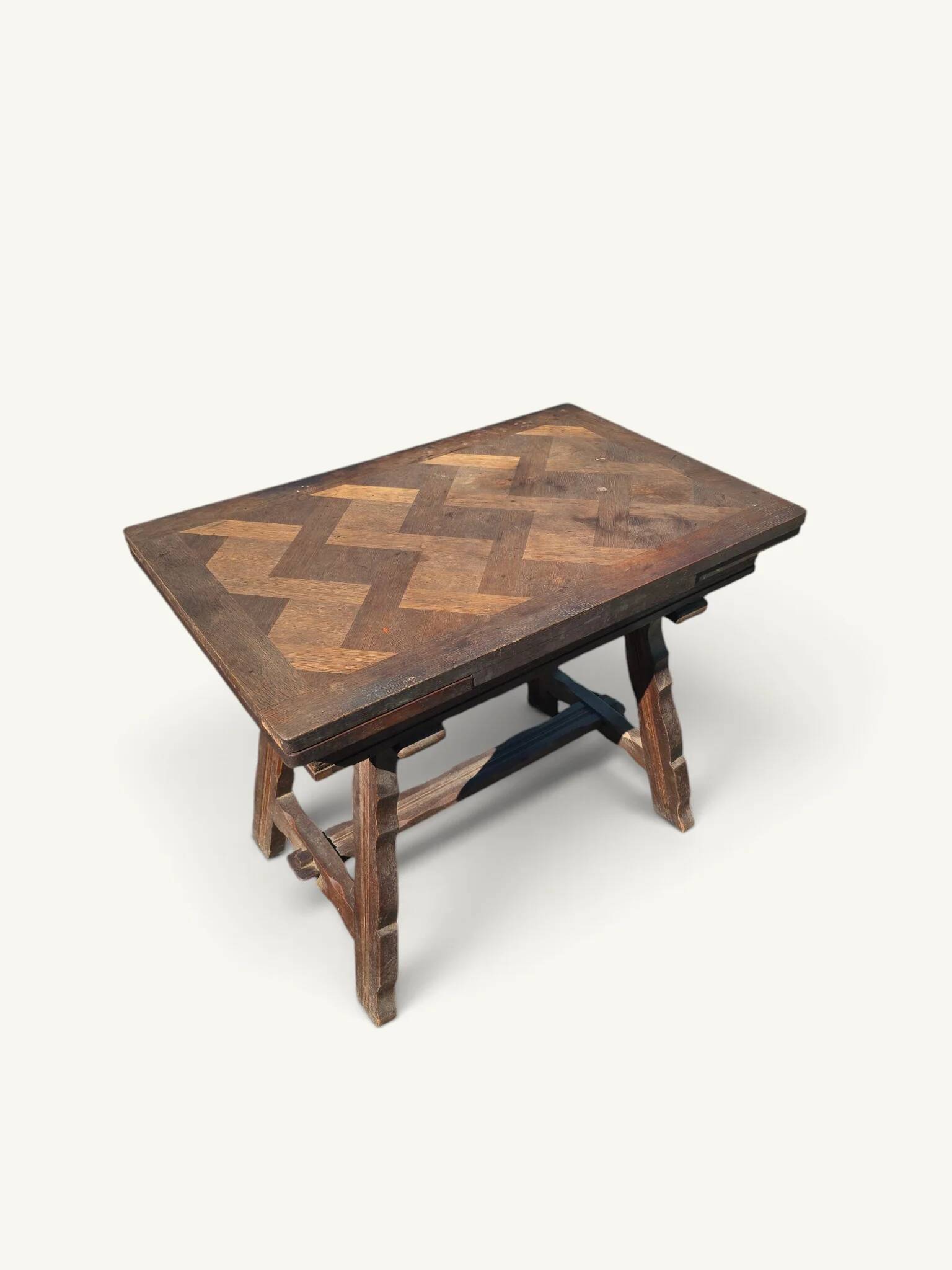 Table de repas rustique en chêne parqueté avec 2 rallonges