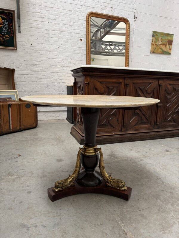 Table en laiton et onyx années 50