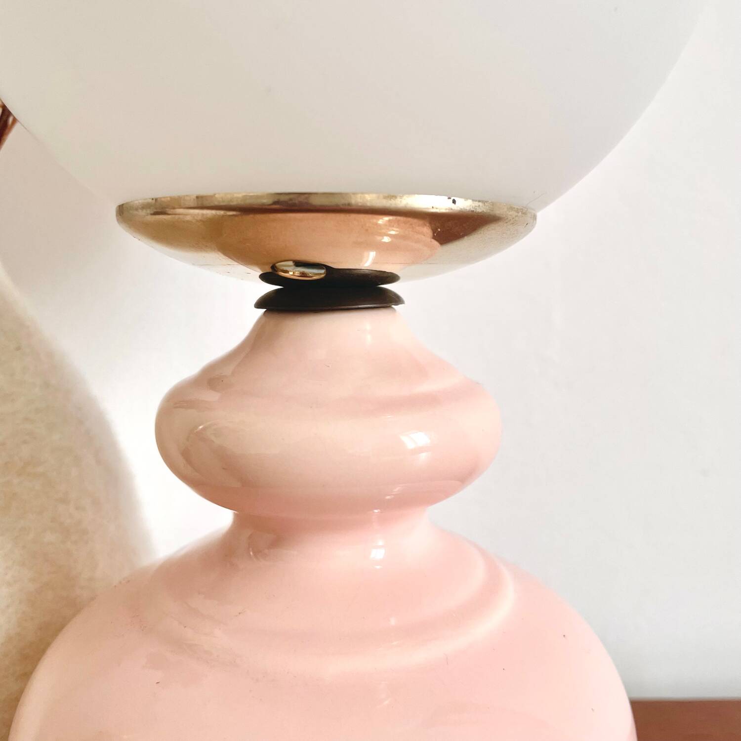 Vintage pink lamp