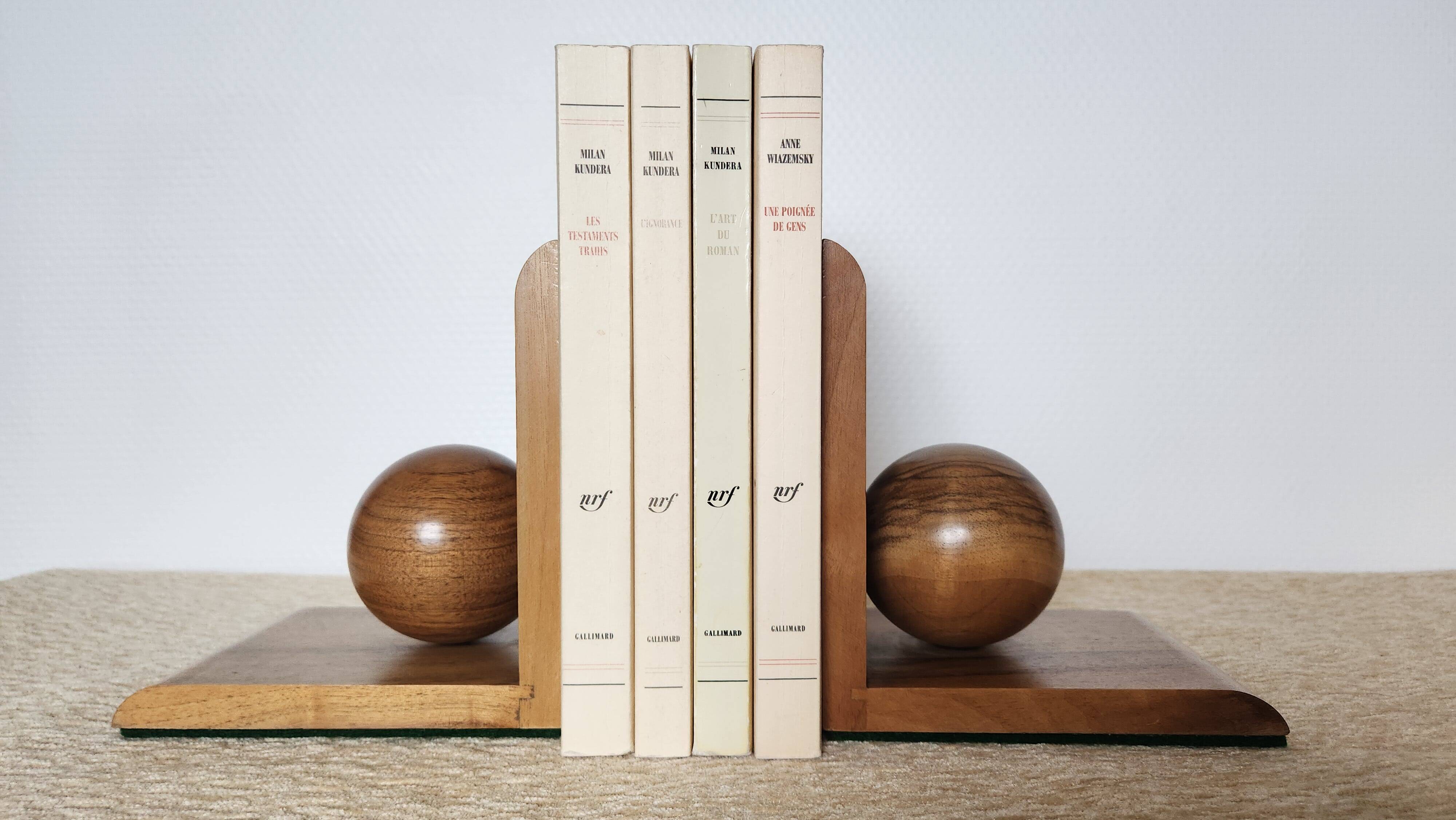 Pair of solid wood bookends with turned spheres – Minimalist design