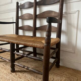 Wood and straw banquette