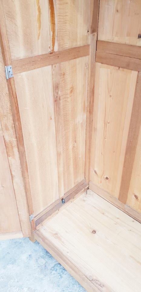 Vintage Parisian wardrobe