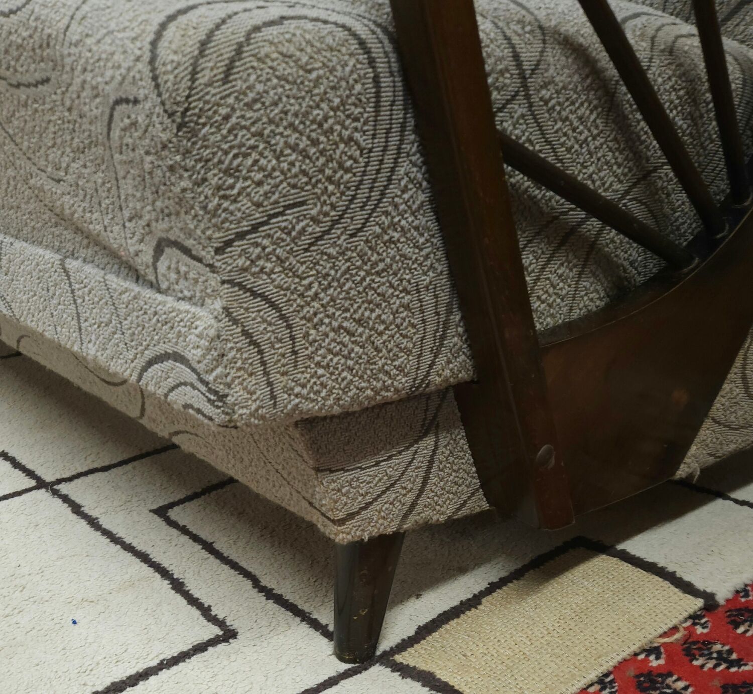 Vintage 1950s daybed sofa