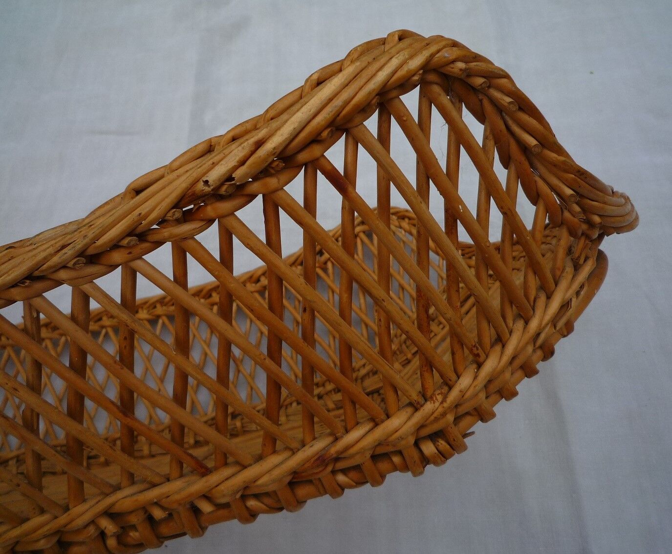 Small basket / rattan pod, 50s