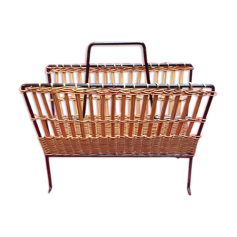 Metal and rattan magazine rack 50