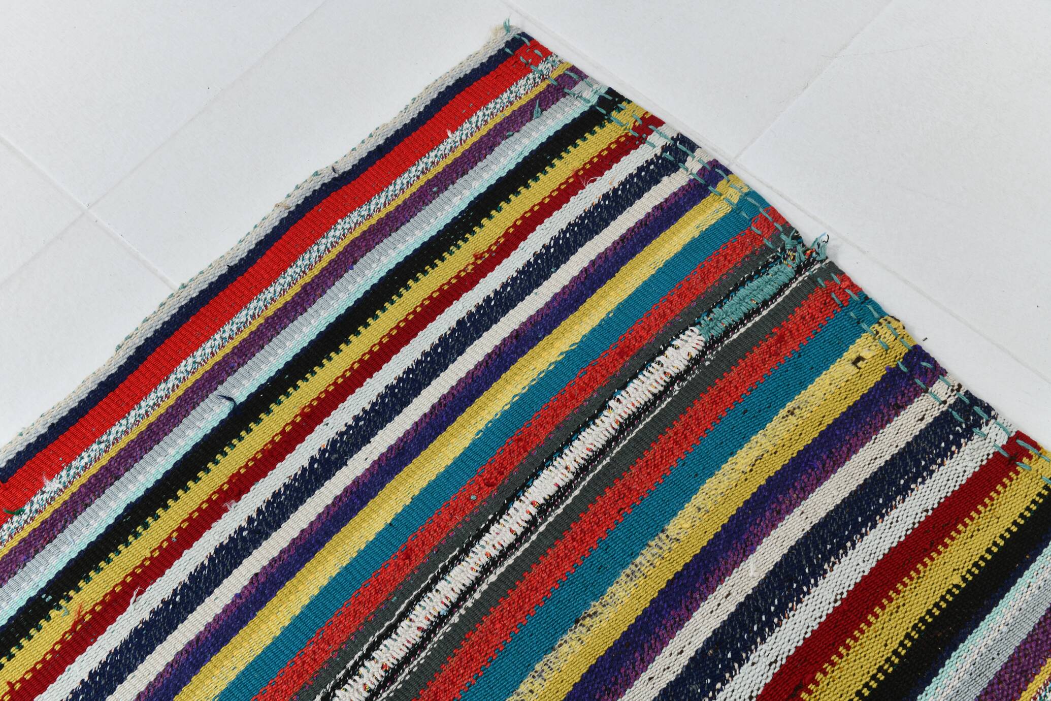 Multicolor Modernist Vintage Kilim Rug, 165x269Cm