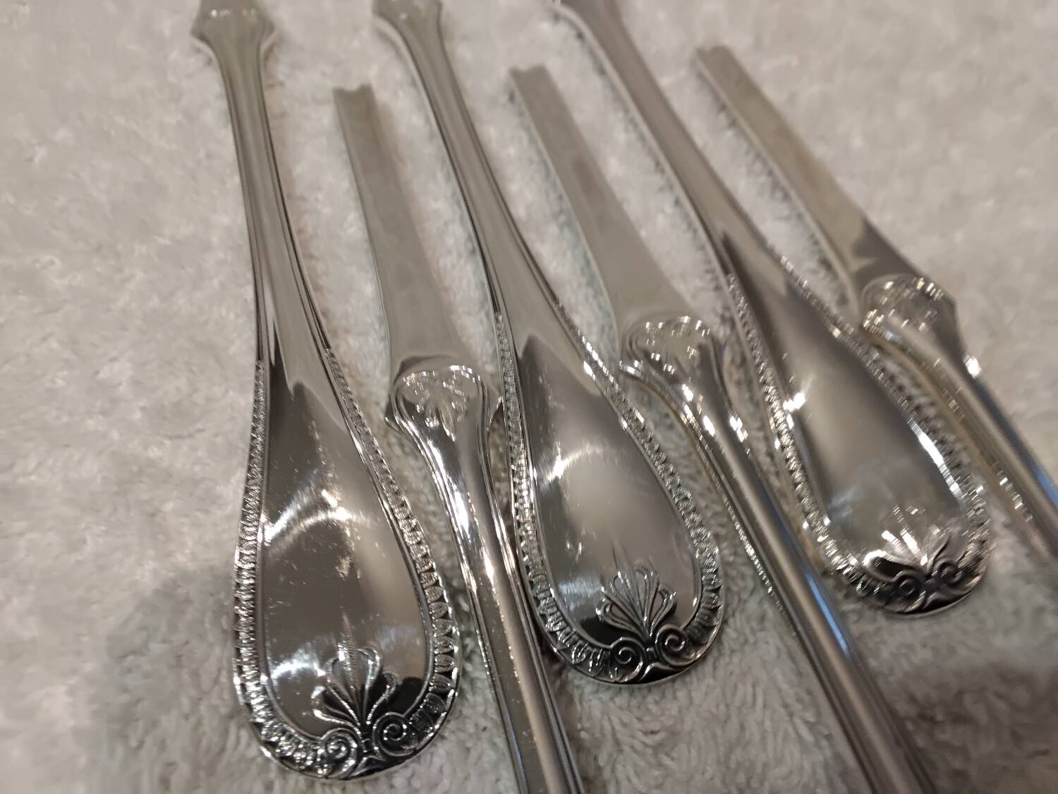 6 silver-plated metal lobster picks by Christofle Malmaison, 18cm