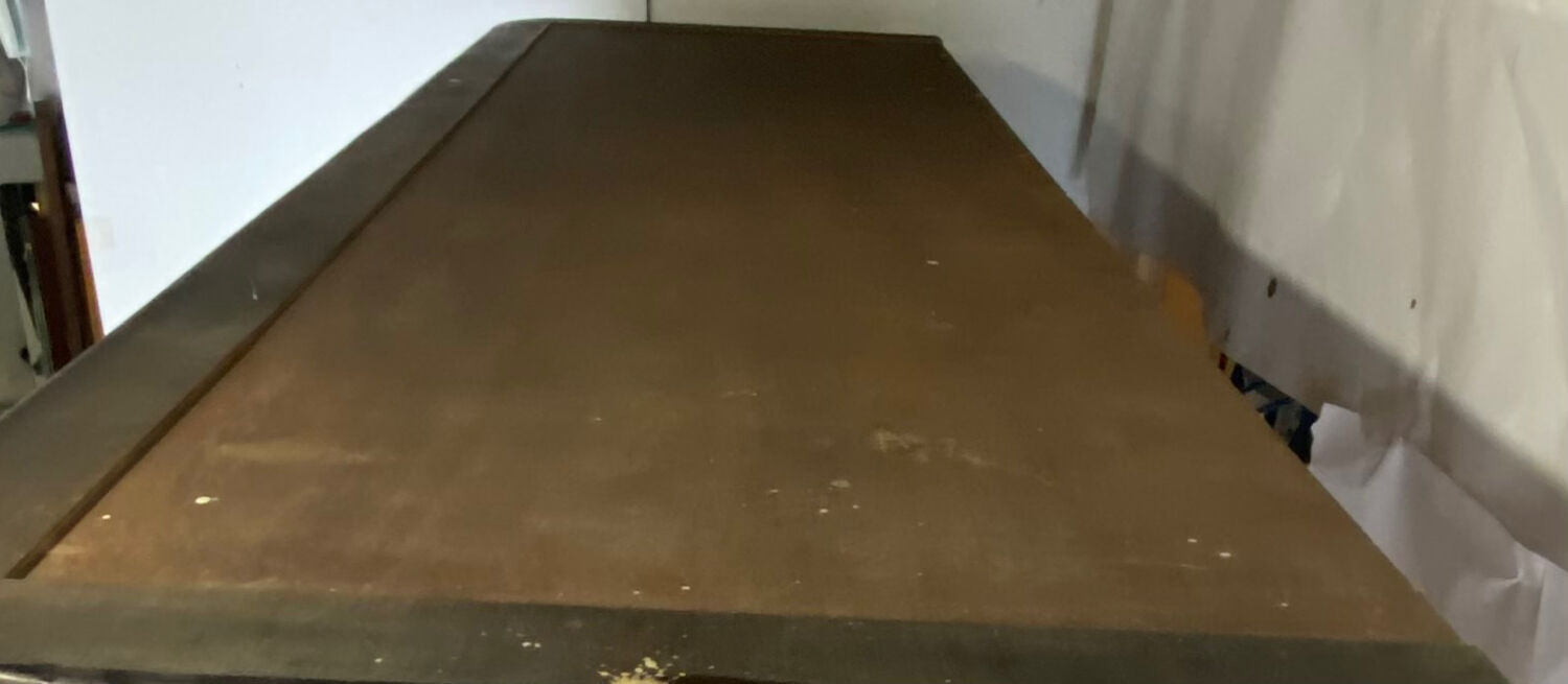 Vintage wardrobe feet compass