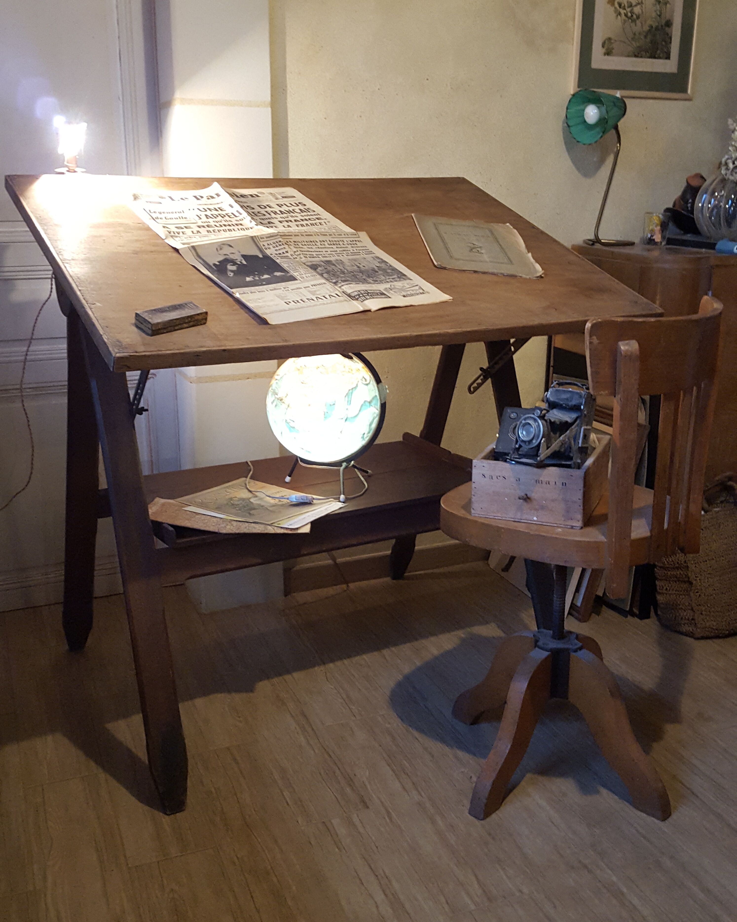 Drawing table wood and vintage metal