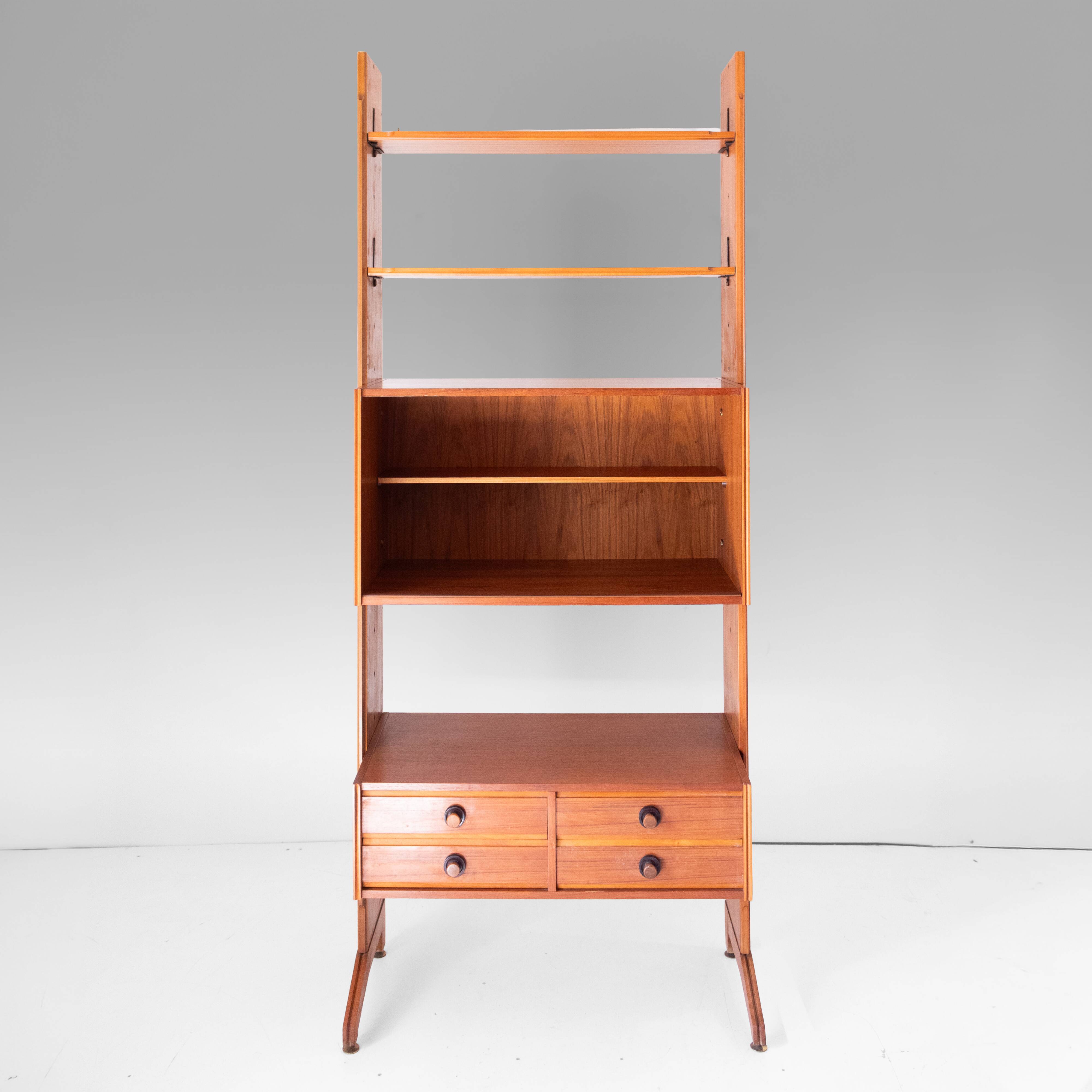 Vintage Italian Freestanding Teak Bookcase / Wall Unit in the Style of Dass
