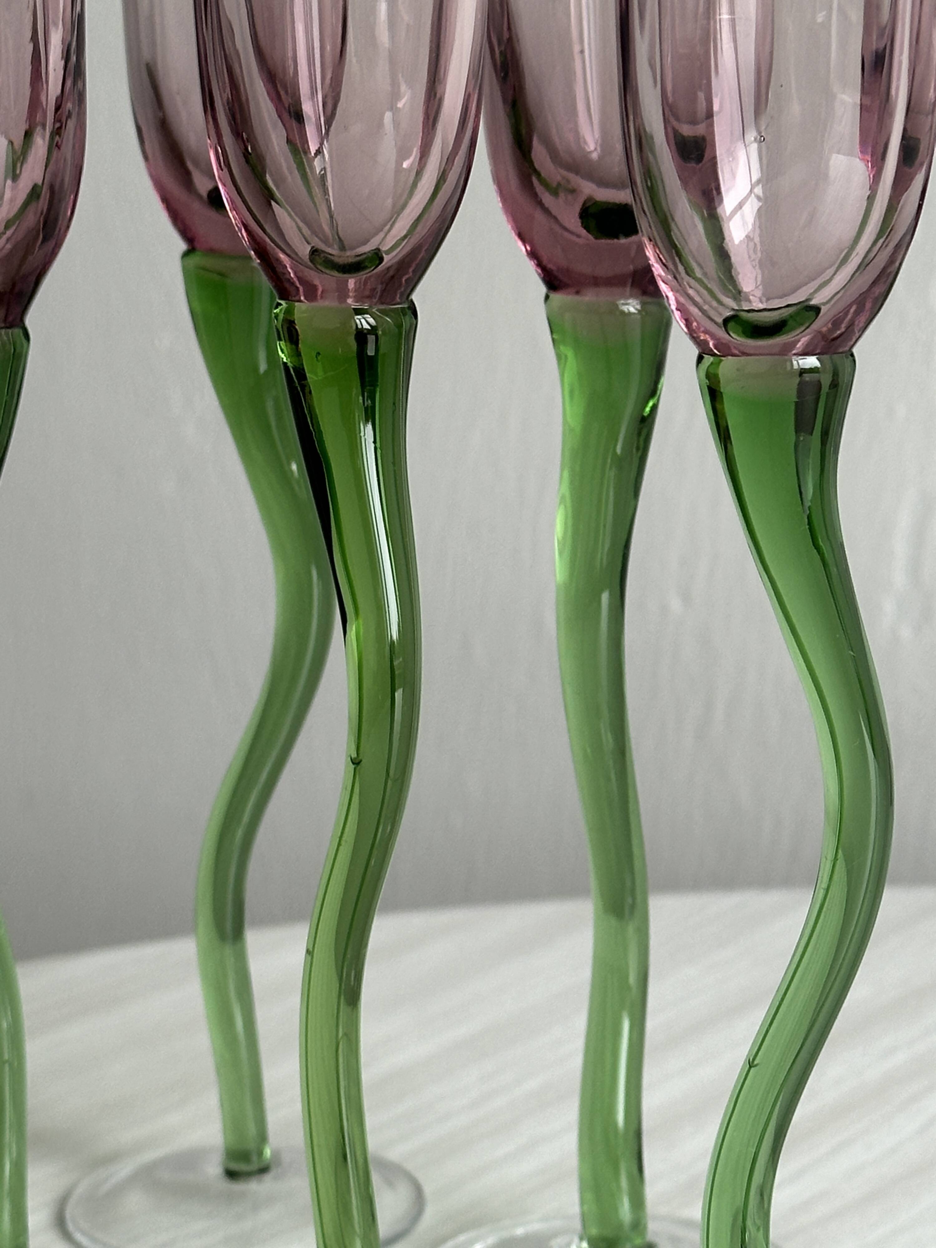 Set of 6 blown glass champagne glasses, green twisted feet