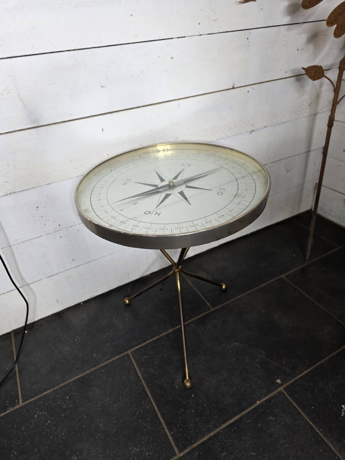 compass coffee table, 1960