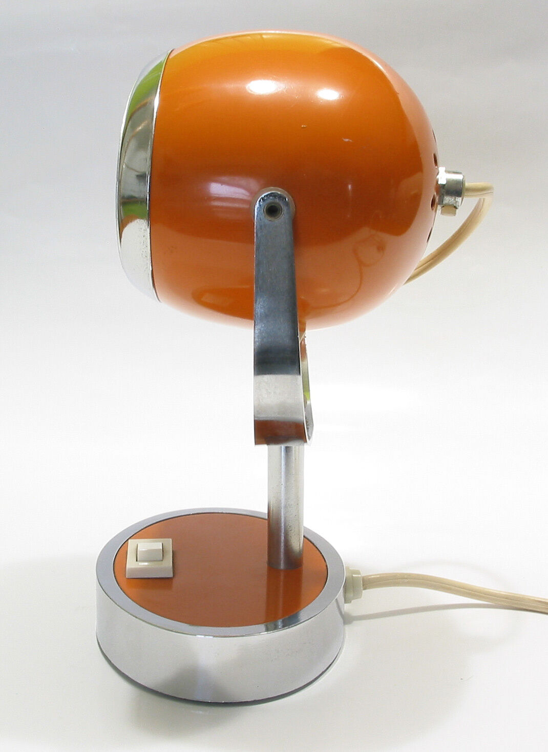 Lampe de table type eye ball