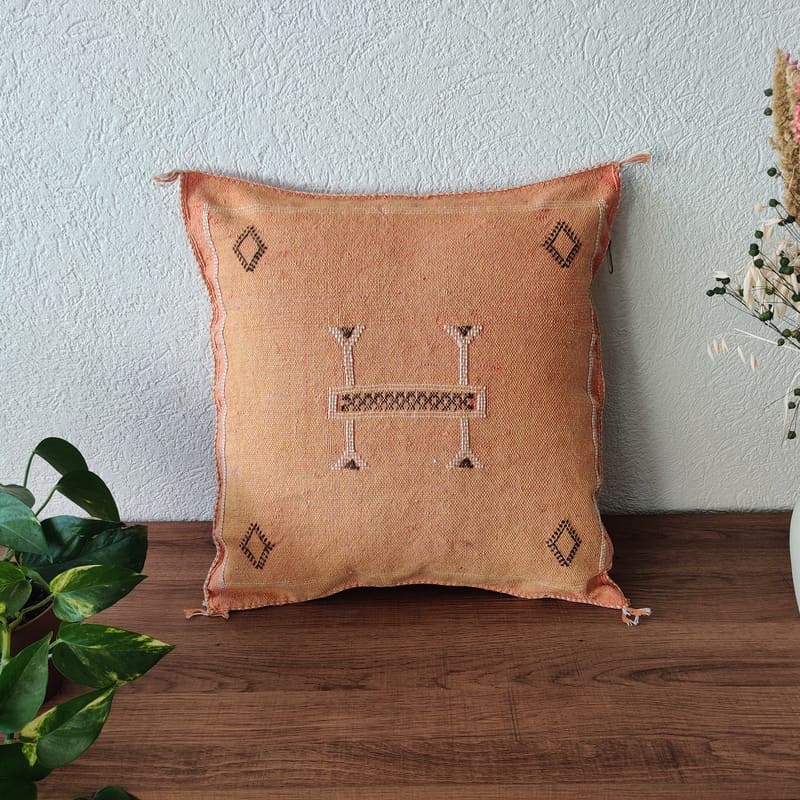 Berber cushion sabra vintage 47x47cm