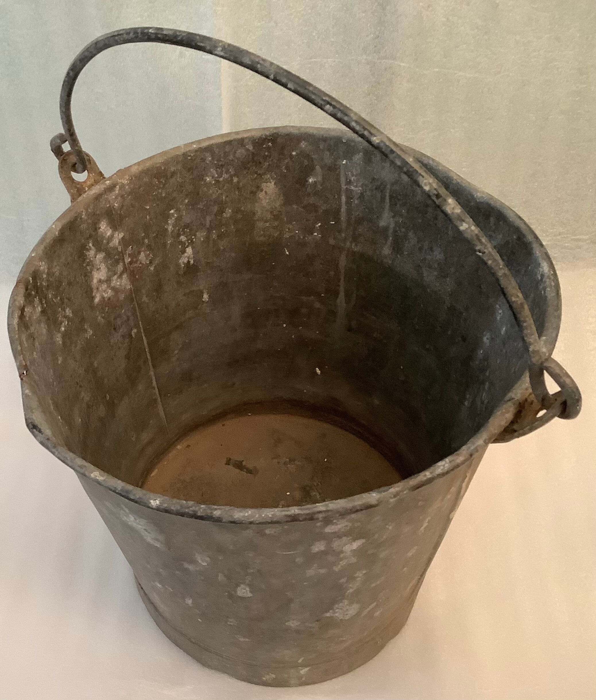 Galvanized well bucket with handle / vintage 50s