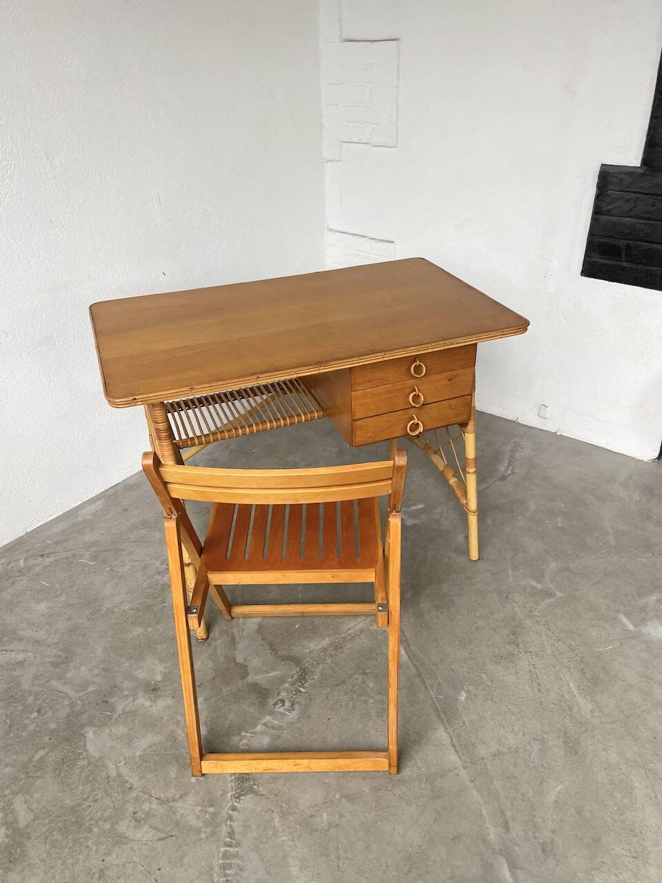 Bureau rotin Louis Sognot et sa chaise