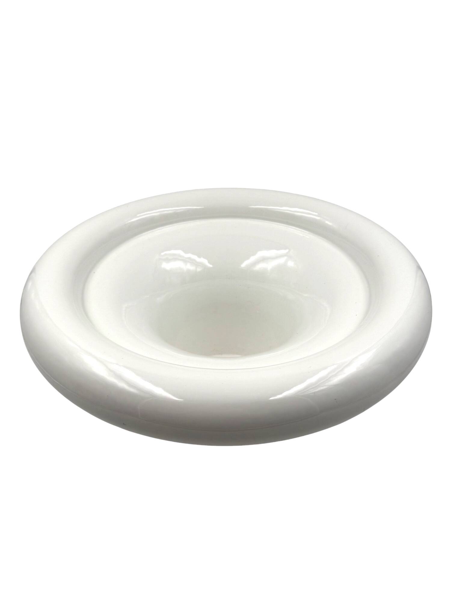 Roberto Arioli, vase en céramique blanche de l'ère spatiale, Gabbianelli Italie ca. 1970