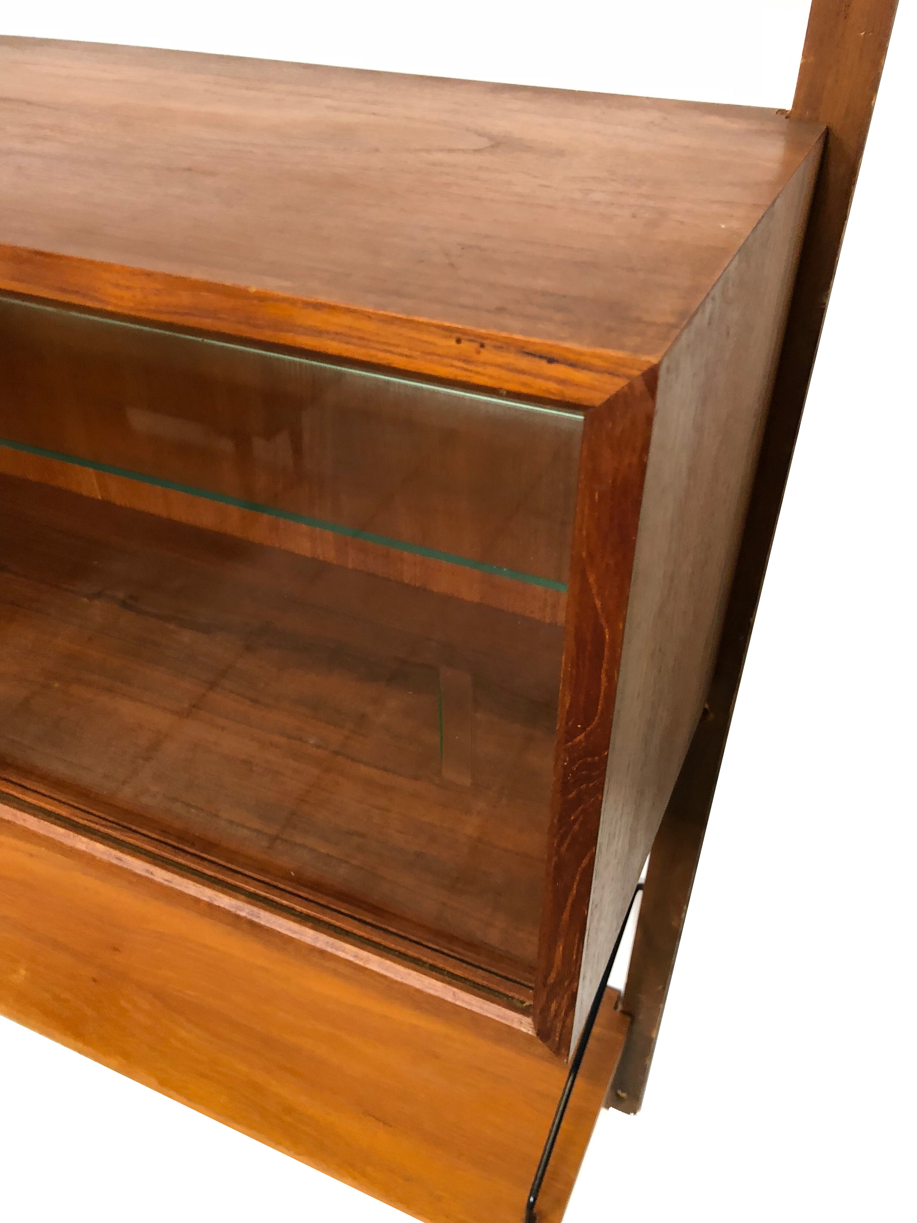 Poul Cadovius royal system