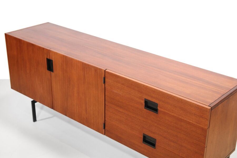 Japanese series row model DU04 by Cees Braakman for Pastoe
