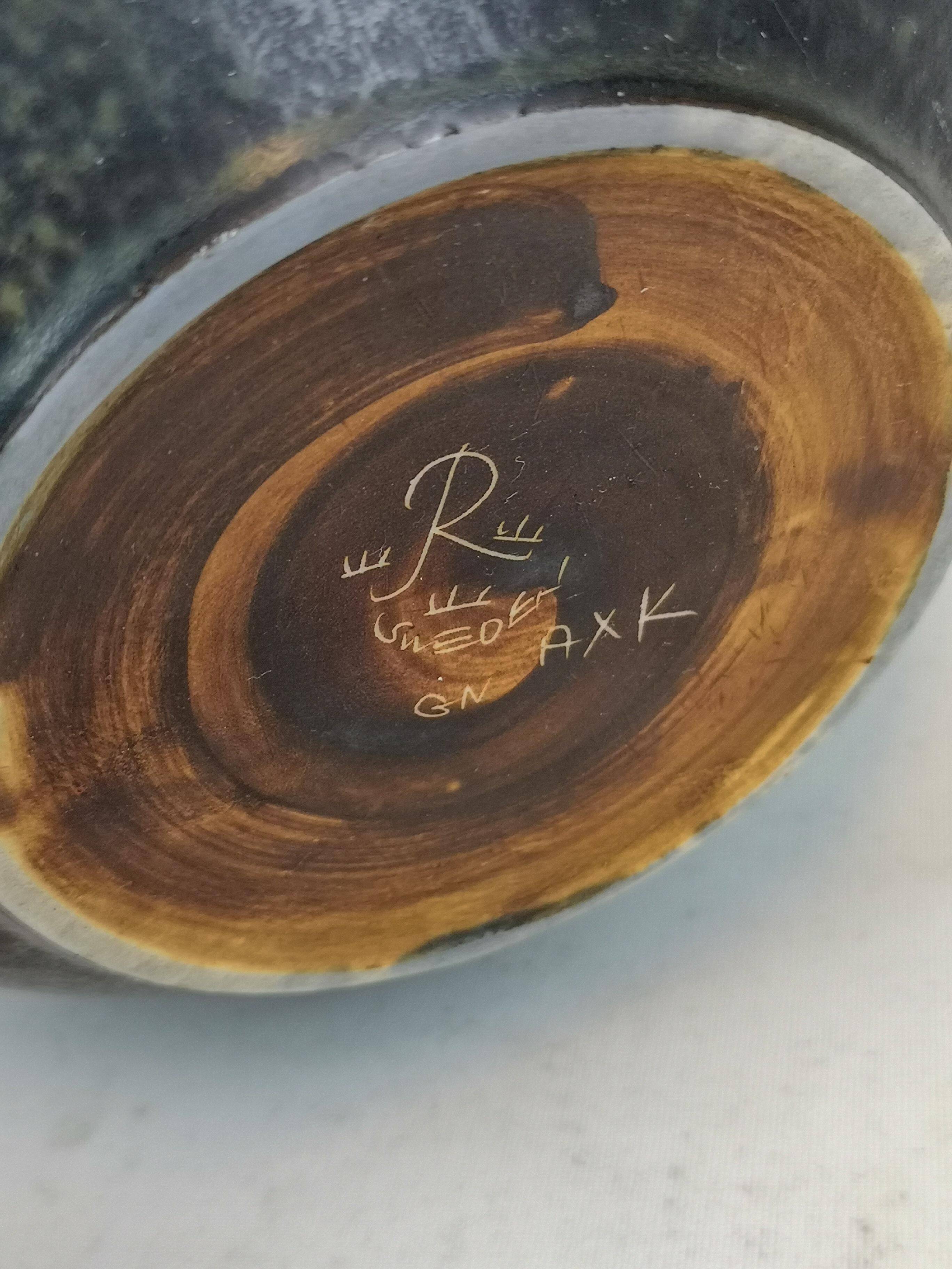 Large modern mid-century ceramic bowl Rörstrand AXK Gunnar Nylund, Sweden, 1950s.