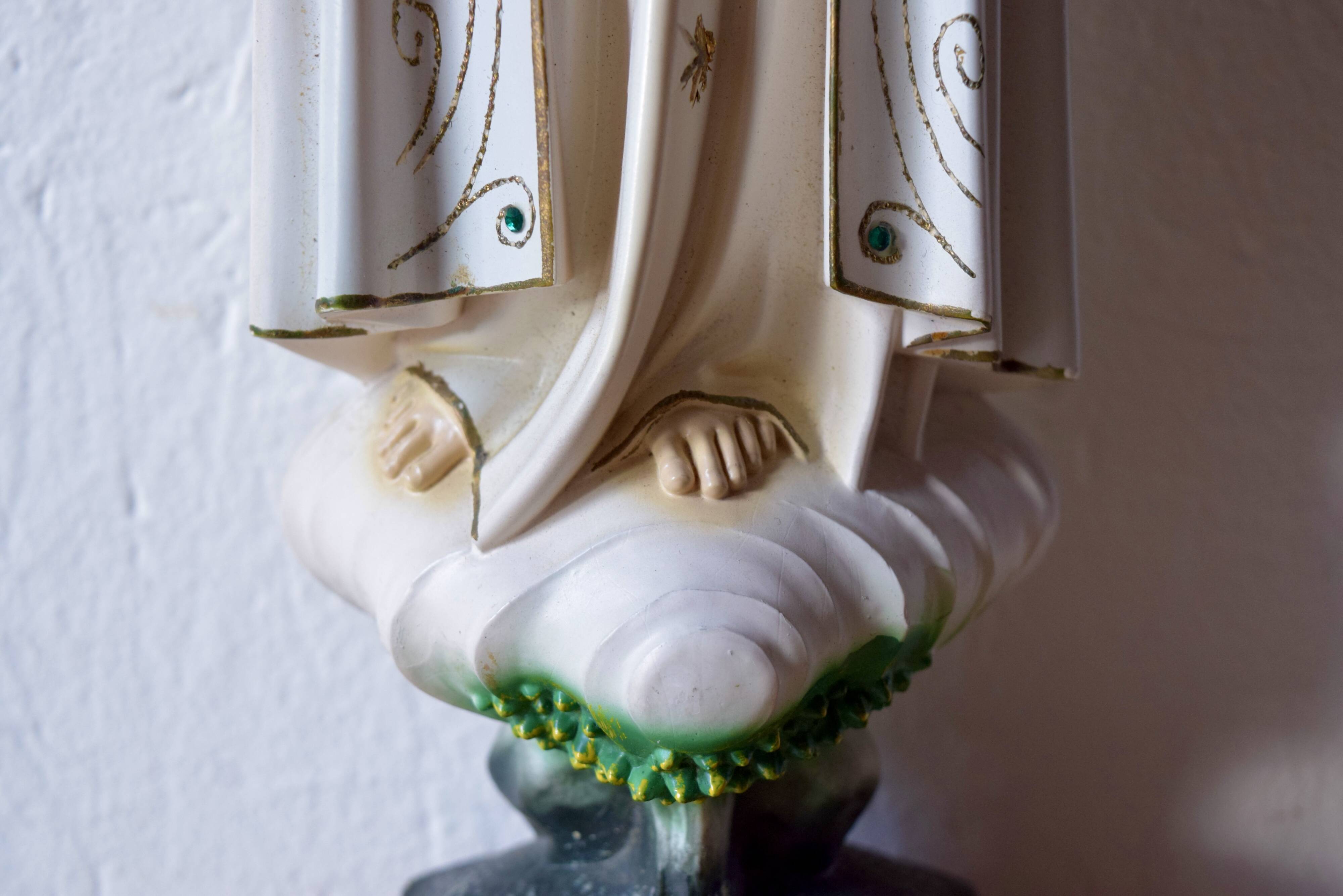 Fatima - Religious resin statuette - Made in Portugal