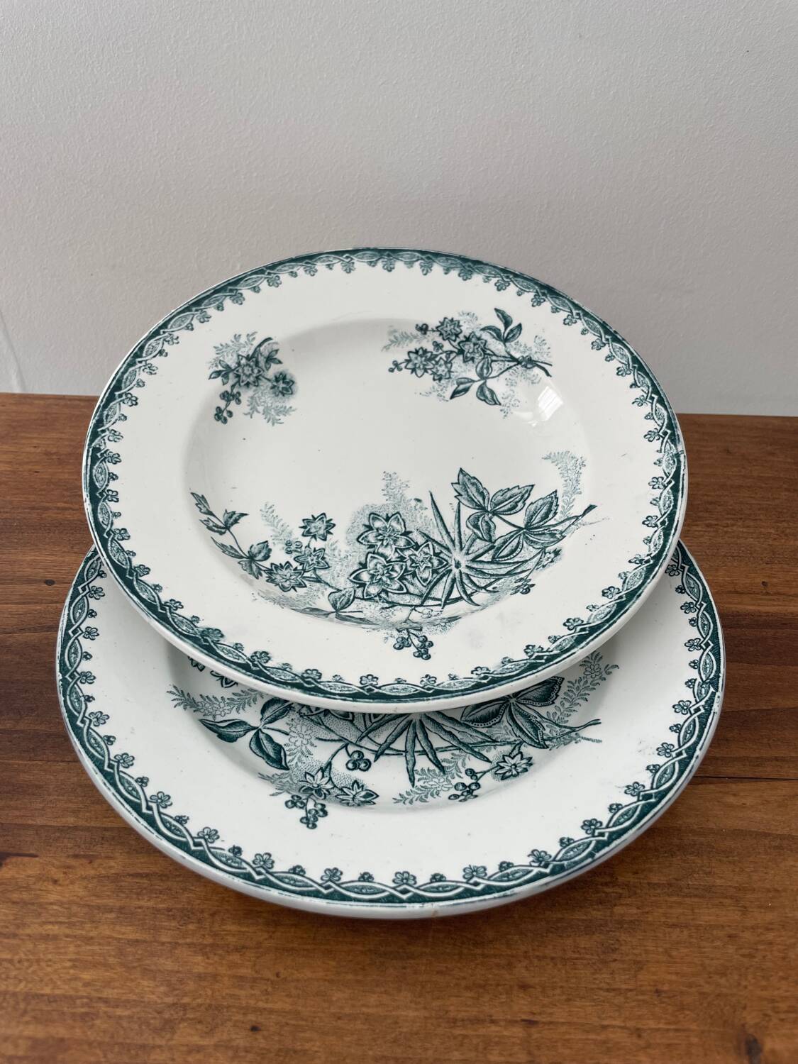 12-piece “Terre de fer” service, Margot model