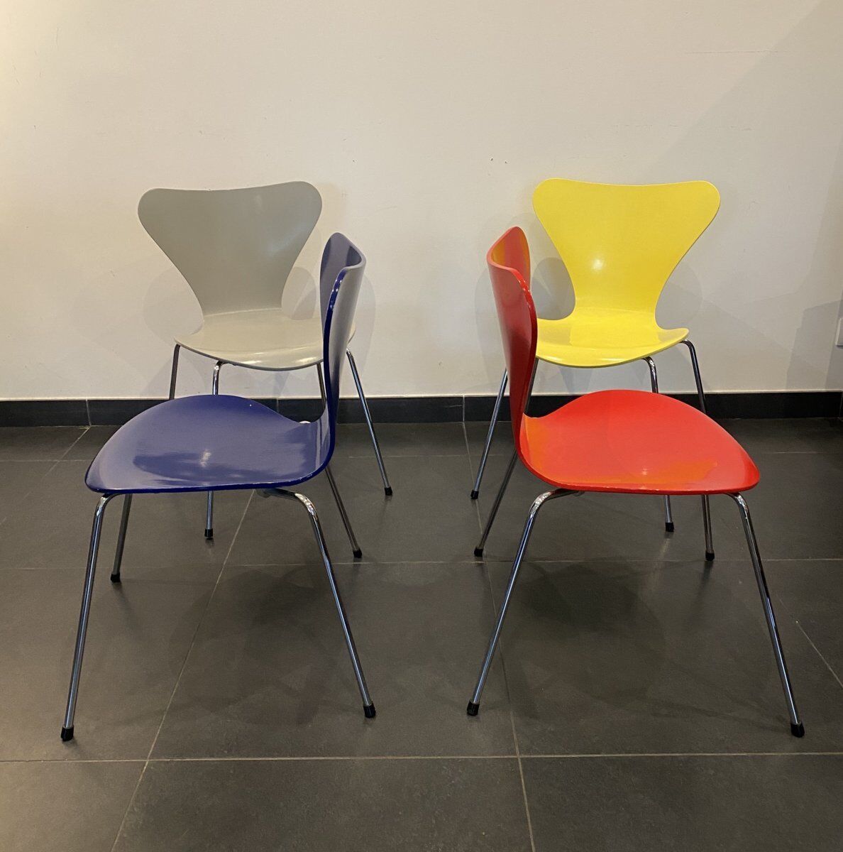 Set of 4 Chairs Arne Jacobsen for Fritz Hansen