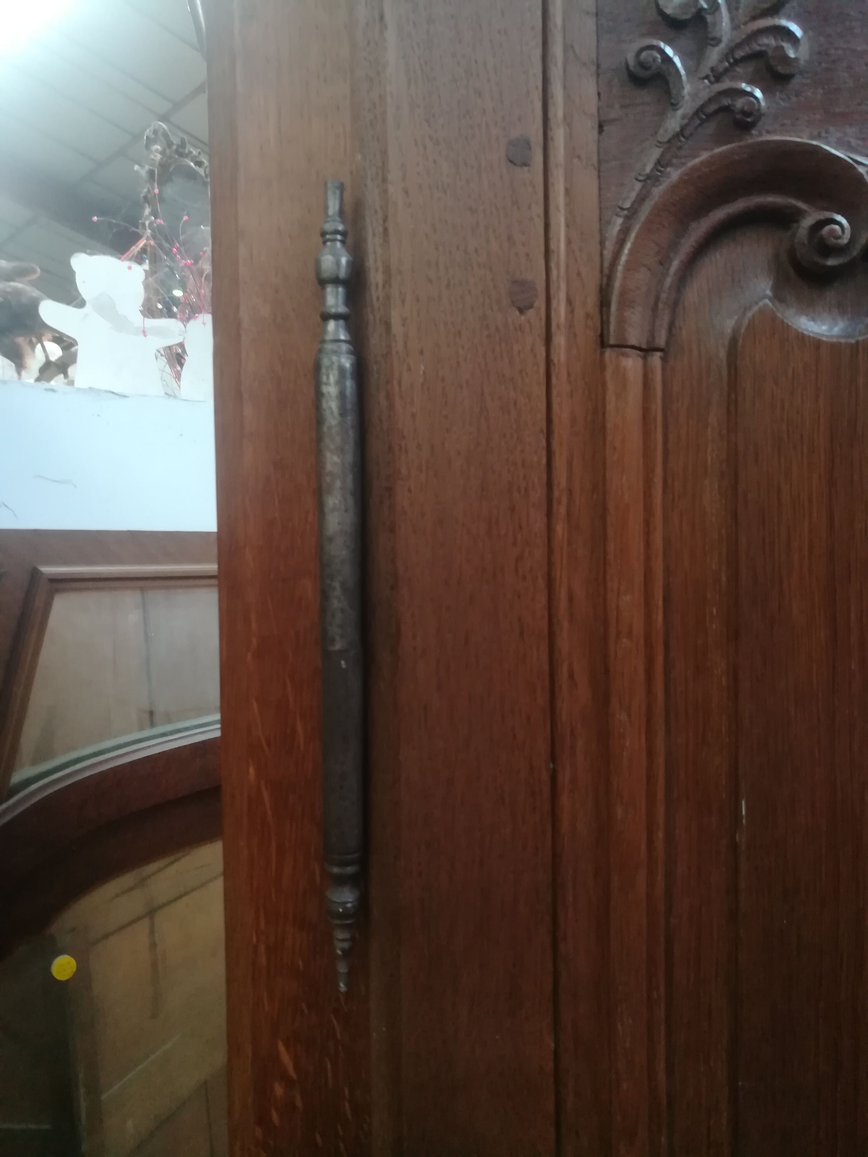 Oak bonnetière mid-nineteenth