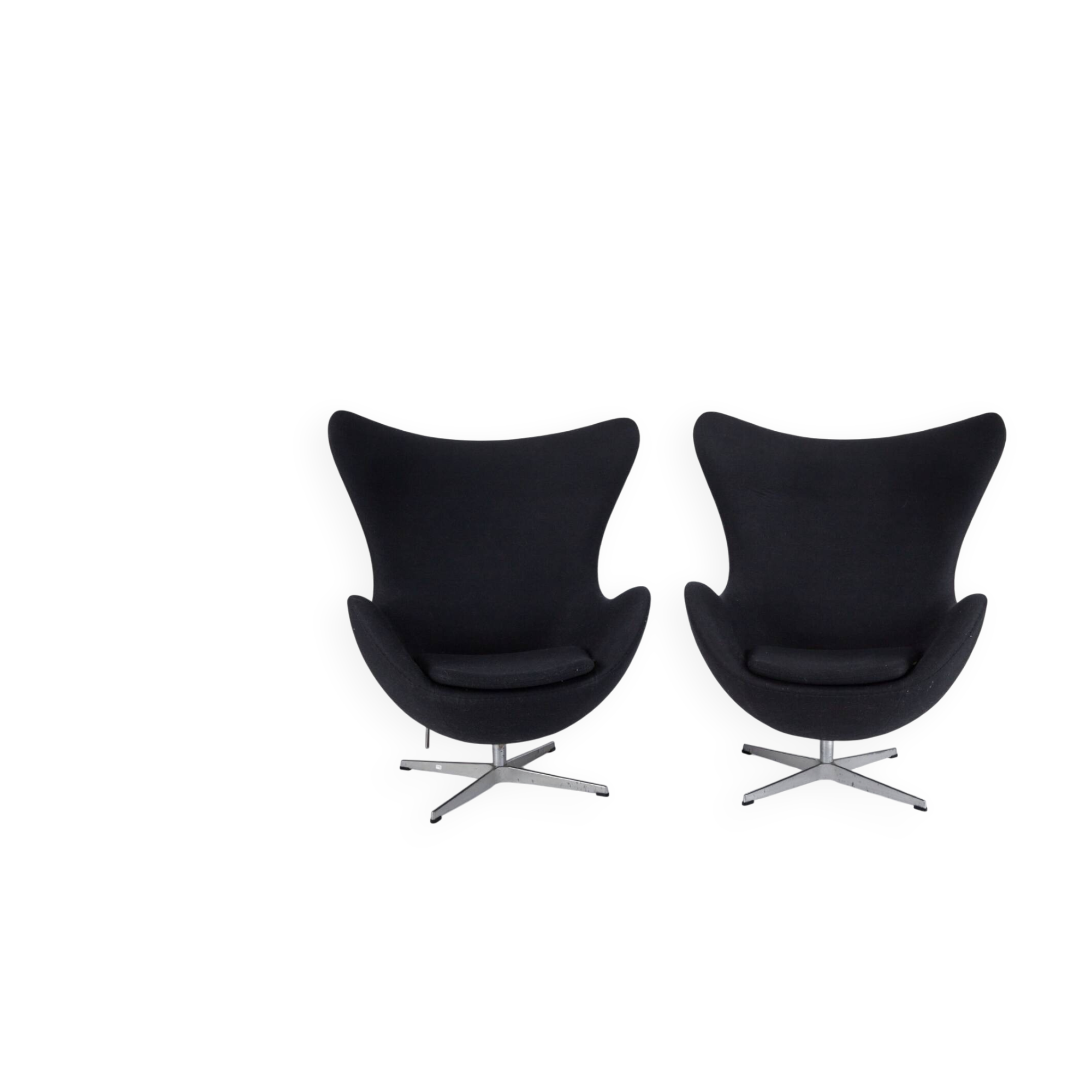 2 egg chairs lounge chair