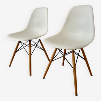 Set of chairs Eames DSW chair by Charles and Ray Eames