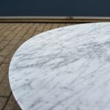 Original oval coffee table Knoll Tulip Eero Saarinen Carrara