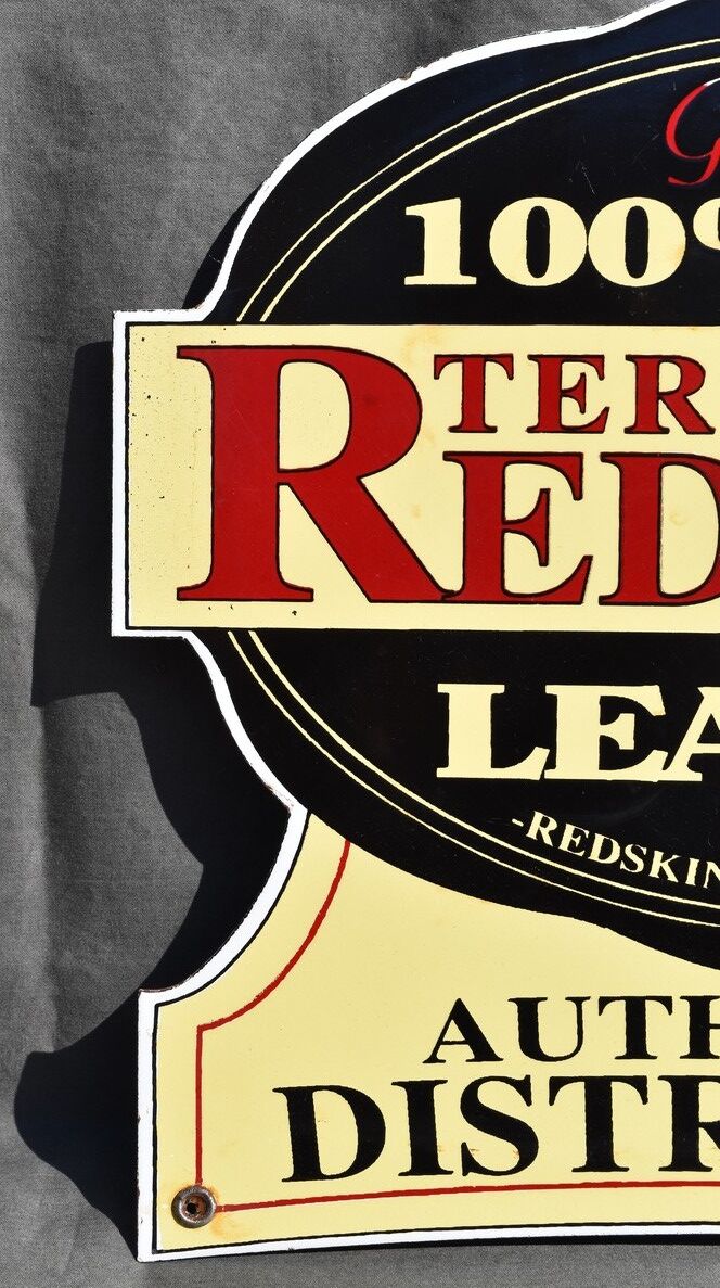 VINTAGE PLAQUE ENAMELED PUBLICITAIRE REDSKIN authorized distributor 30.7 x 26 cm