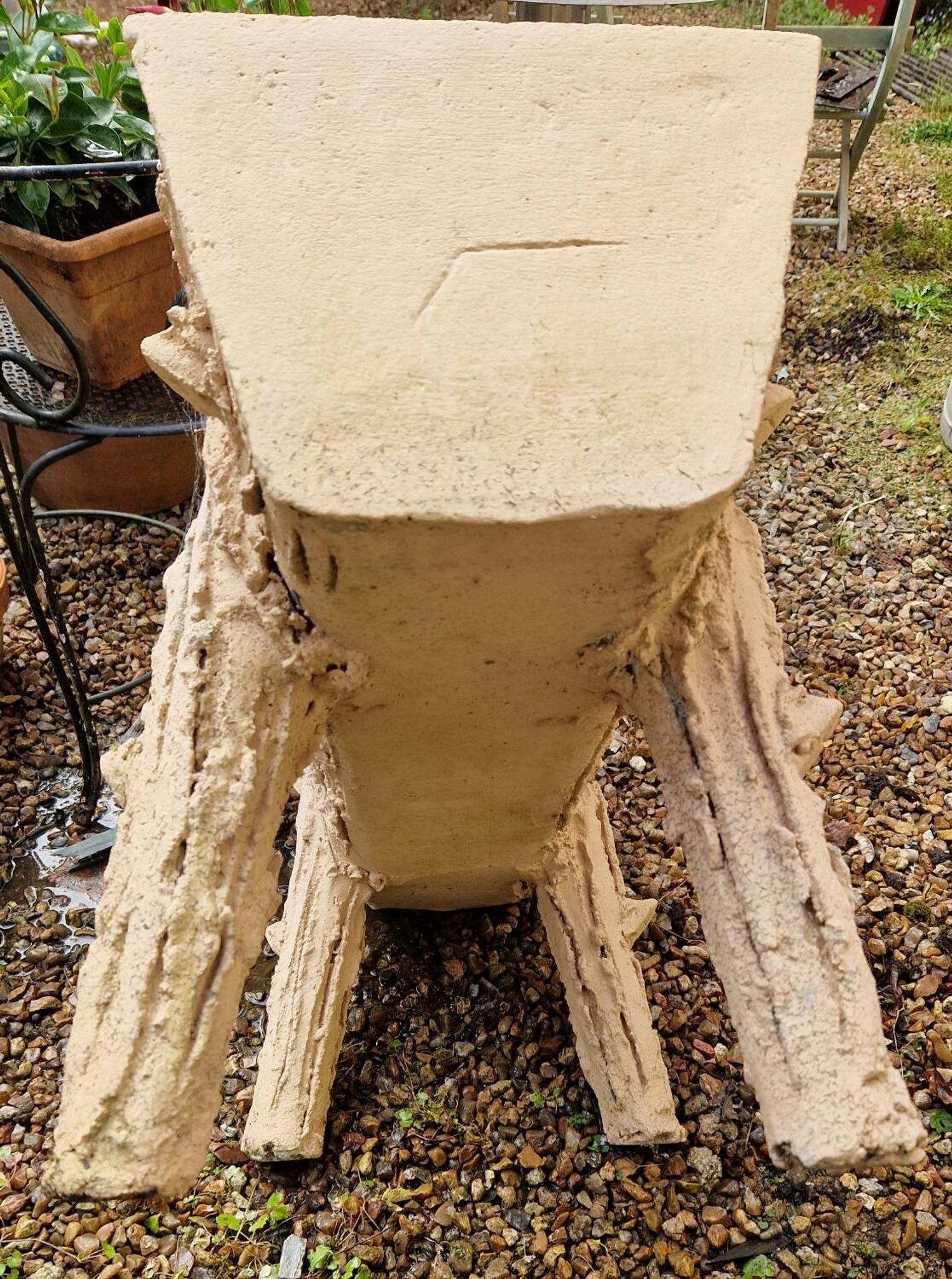 Pair of cement planters in faux wood finish