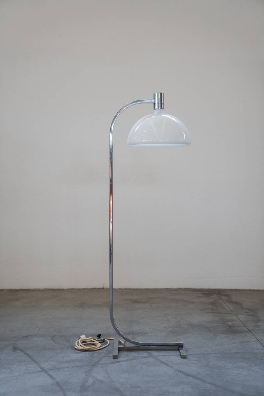 AM-AS floor lamp, by Franco Albini, Franca Helg, Antonio Piva, by Sirrah Italia, 1960