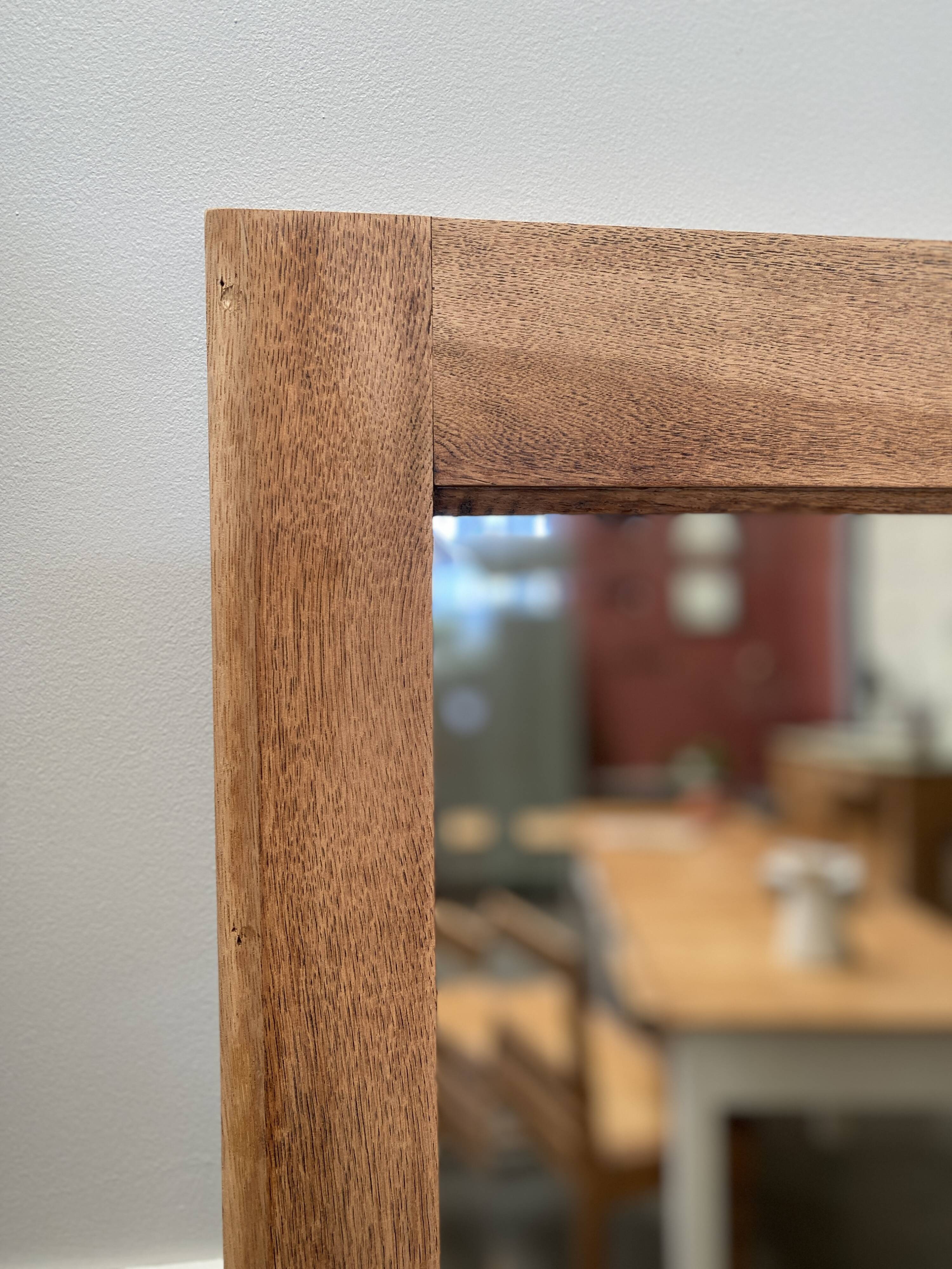 Miroir en pied en chêne
