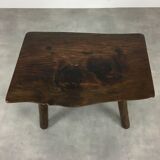 Coffee table brutalizes solid wood, tree trunk